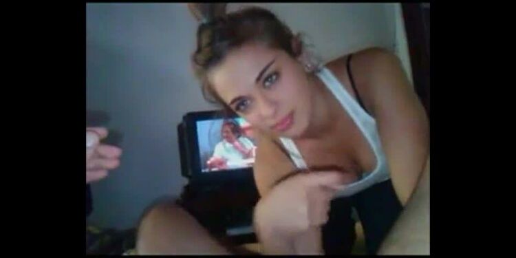 Online video Amateur young girl from Argentina, innocent face