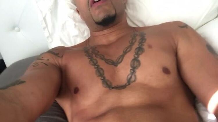 Onlyfans - Kingnoire - Stoking Morning Wood Cum with me - 20-01-2018