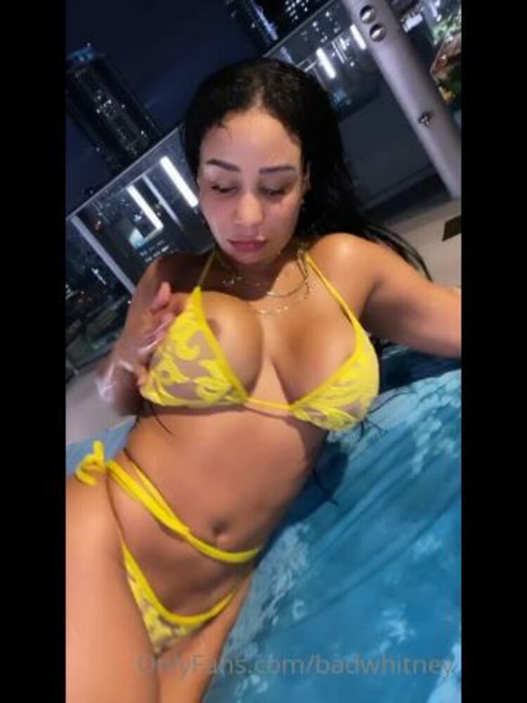 Onlyfans - Badwhitney - Wet - 15-07-2020