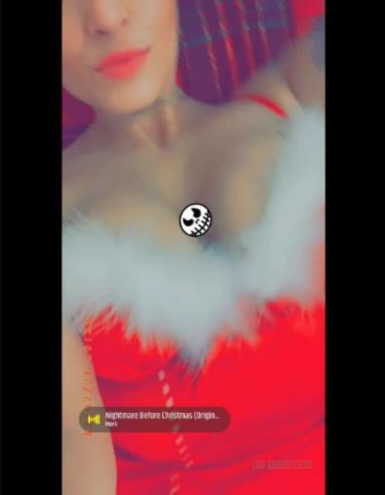 Onlyfans - Solocontent - Tease you under the mistletoe - 07-12-2021