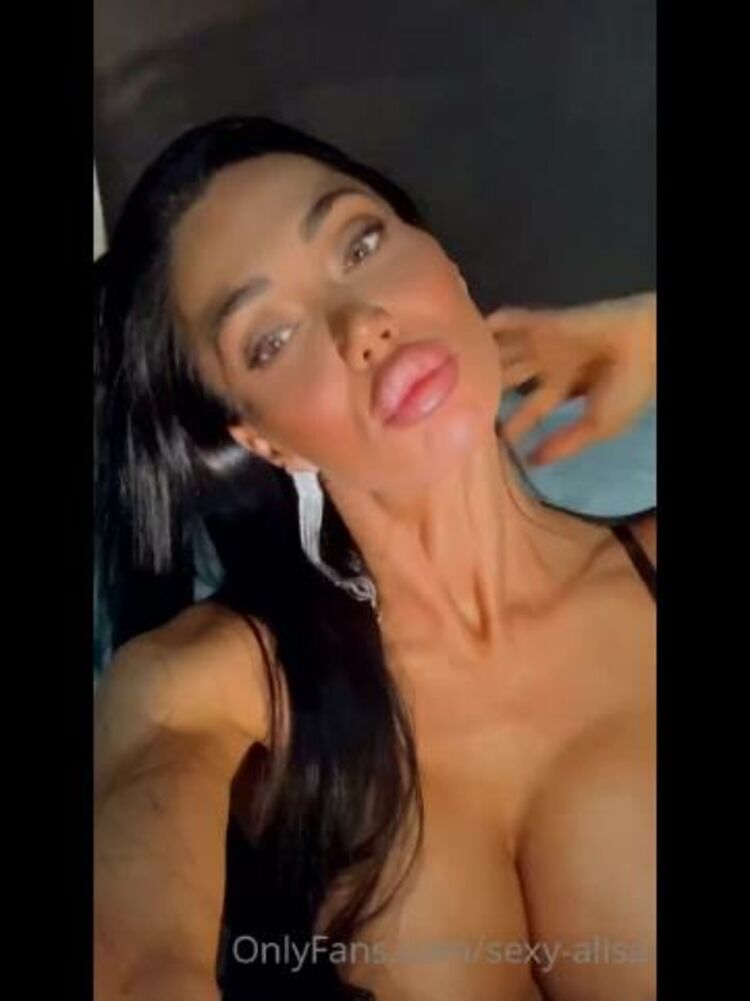 Onlyfans - Sexy-alisa - Found cool filter - 21-12-2021