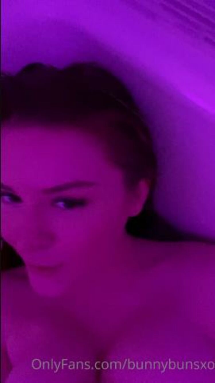 Onlyfans - Bunnybunsxo - Sending out a brand new JOI video I made for you baby I got so into this its so h - 02-02-2022