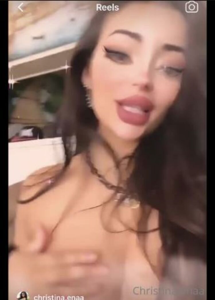 Onlyfans - Christinaenaa - If I get in tips with this video Ill post it nude same song and everything - 10-08-2020