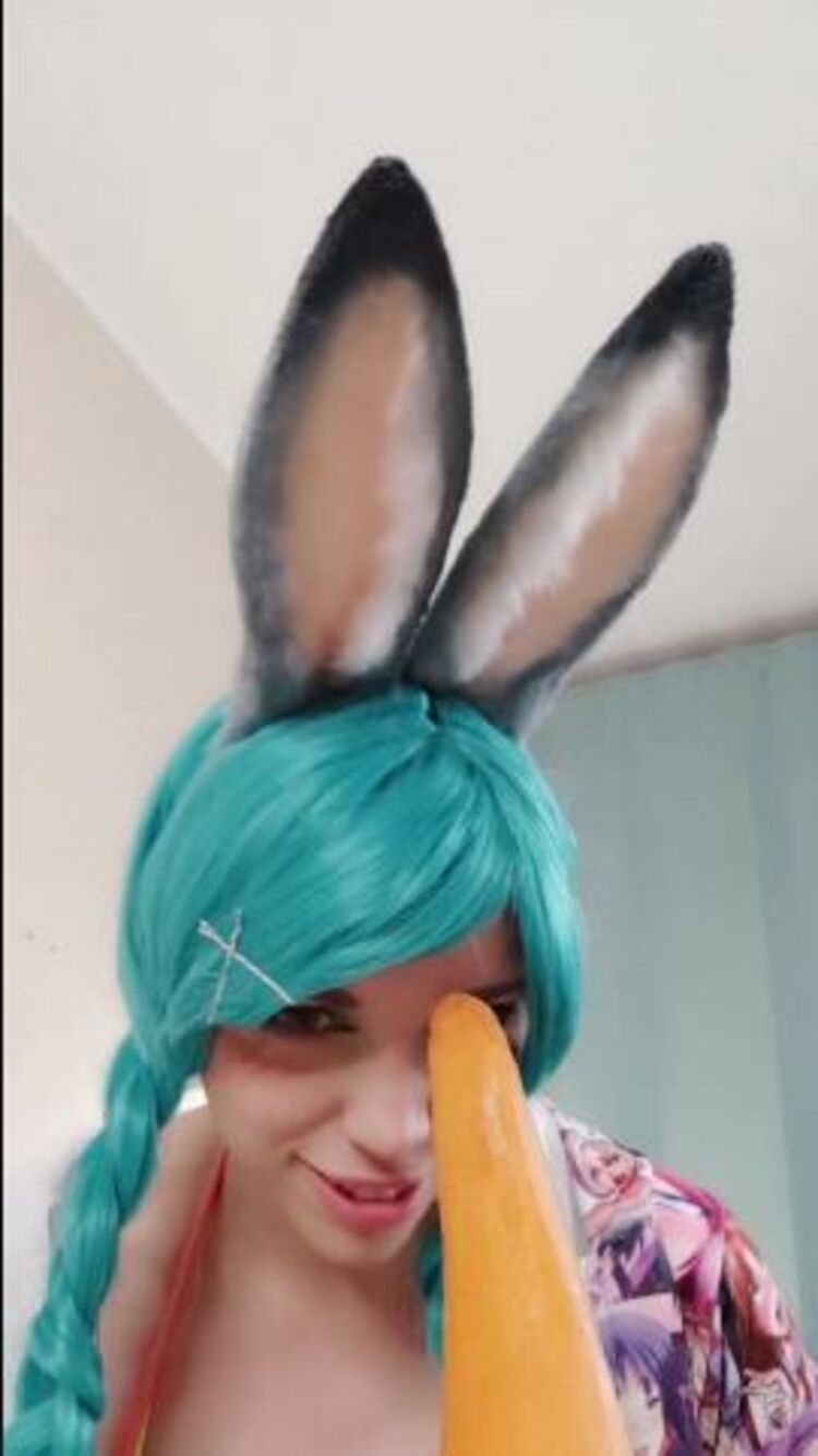 Onlyfans.com - Octokuro - Easter Bunny [UltraHD 4K 3840p]