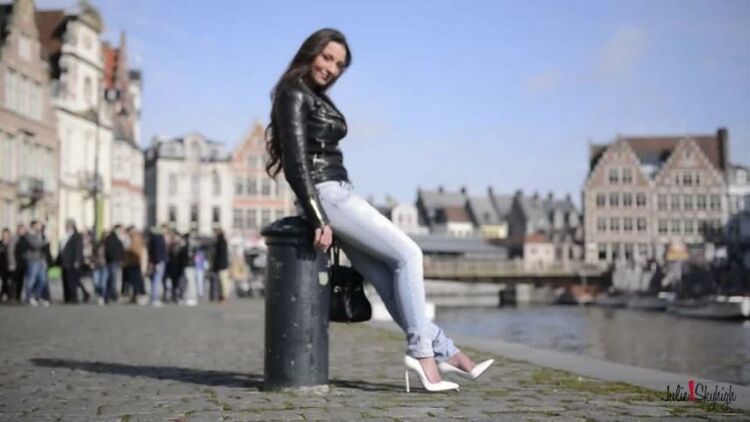 Julie Skyhigh, Pantyhose, Stockings, Leggings - Walking in Gent with jeans and So kate Louboutin