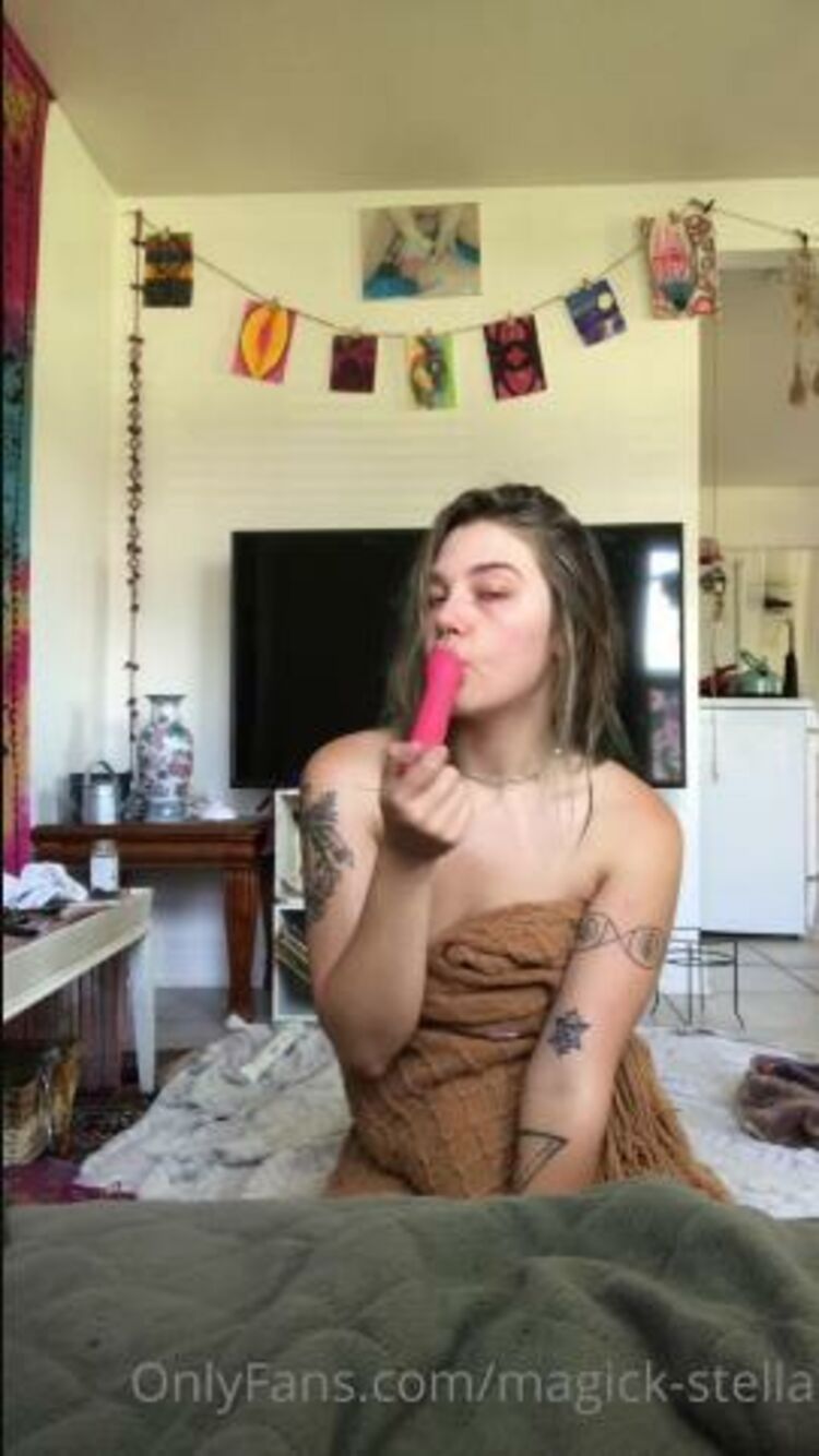 Onlyfans - Magick-stella - I love sucking - 15-05-2021