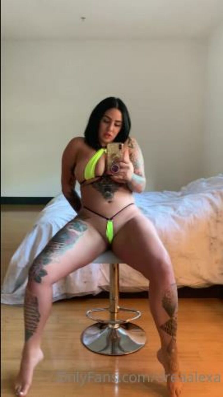 Onlyfans - Dreaalexa - Heres a preview of my FIRST ANAL W GLASS TOY you get for free for unlocking the last - 19-05-2020