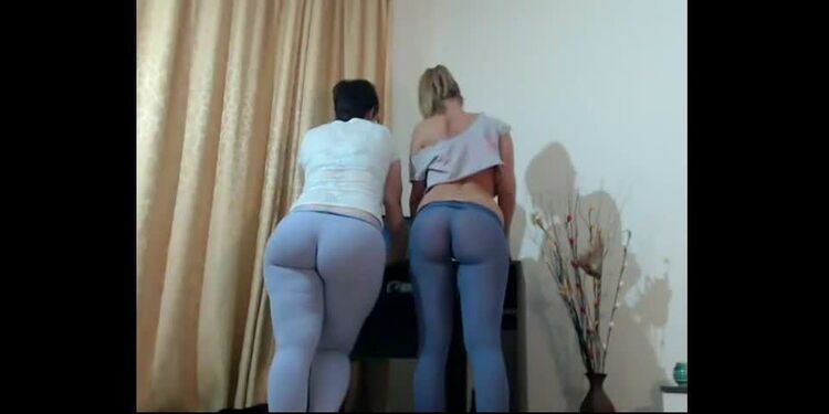 Jayln and her thick ass friend