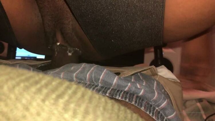 Onlyfans - Karlarossii69 - Creamy dick riding for the heck out it That bbc is love to my pussy - 31-01-2020