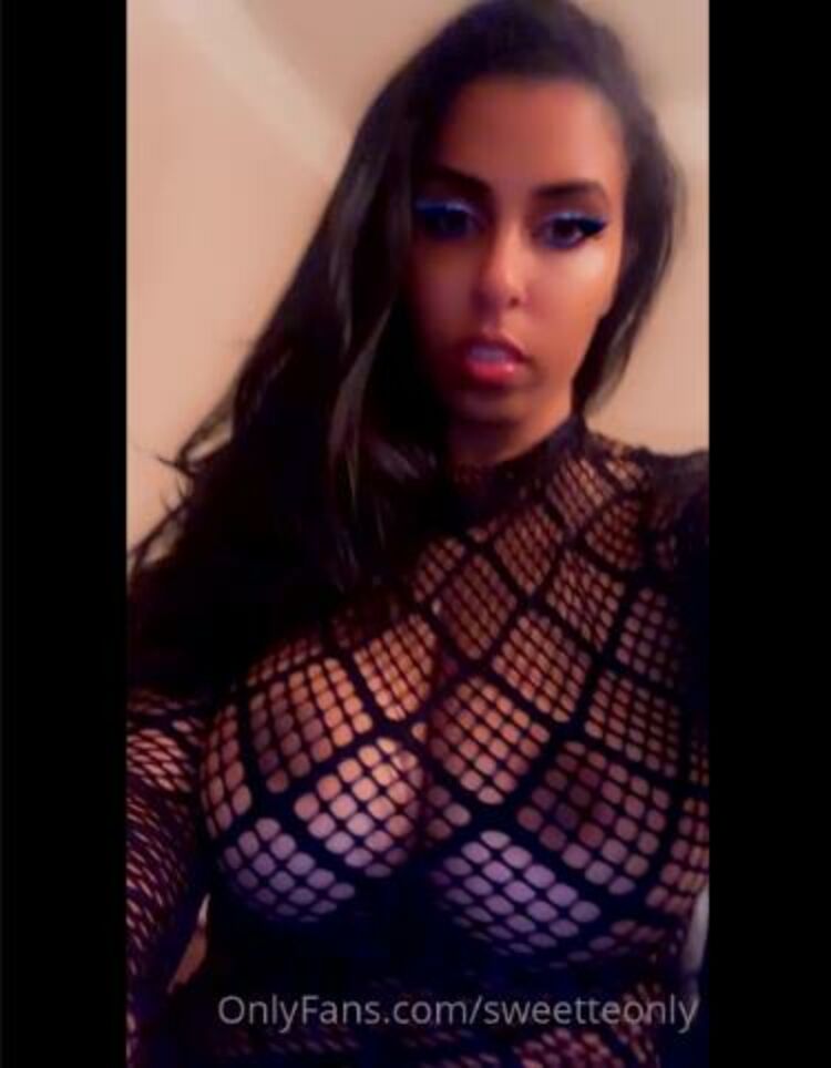 Onlyfans - Sweetteonly - Rate my dress i wanna know if I should buy more like this - 22-01-2022