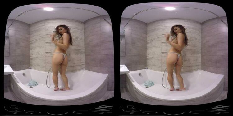 Stasyqvr.com - SofieQ, Gloria Sol - Fit Babe Stasys Sexy Shower [UltraHD 2K 1920p]