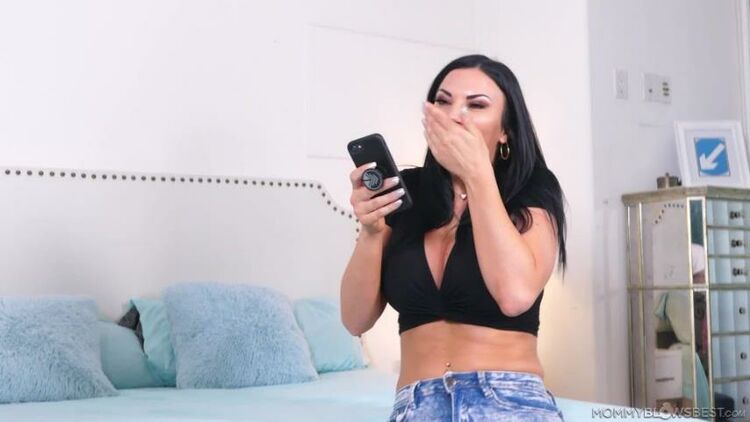 Jasmine Jae – My Stepsons Dick Pic