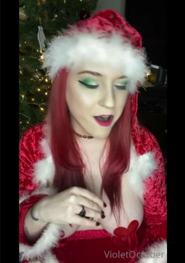 Onlyfans - Violetoctober - A very silly BTS extra video from theuh Christmas tree blowjob video thats been - 17-12-2021