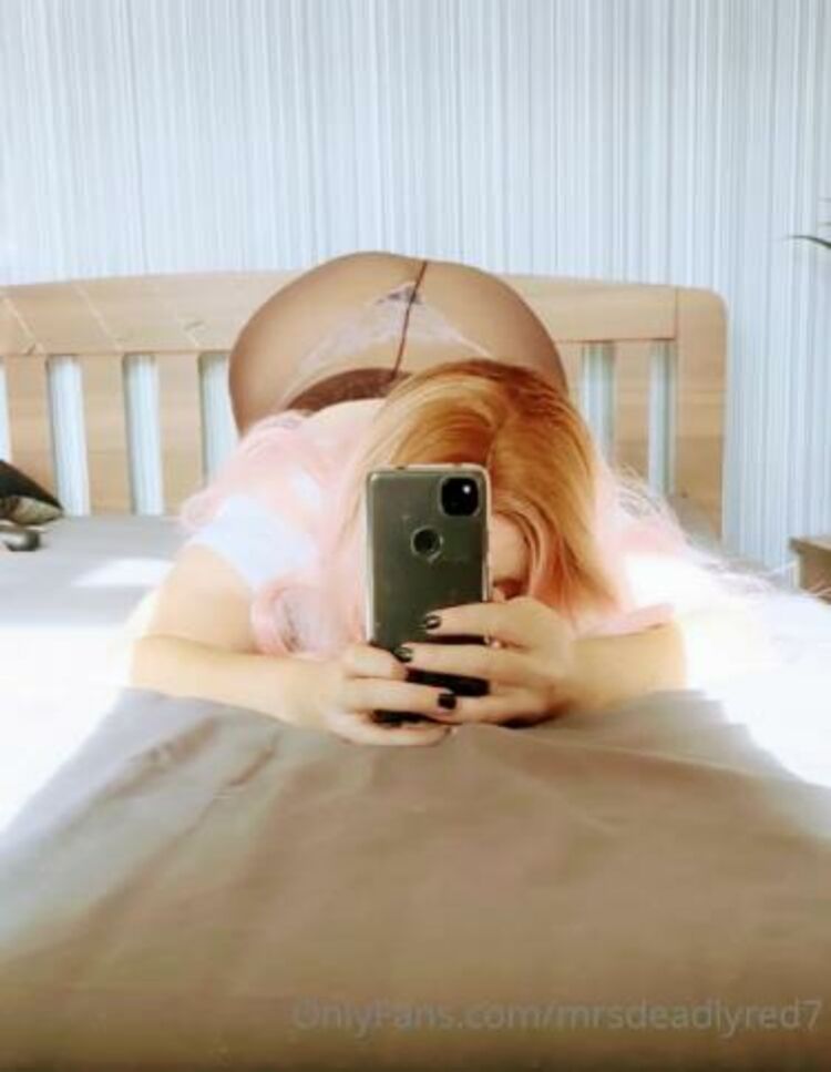 Onlyfans - Beckyisntgoode - POV Youre the bed frame - 01-11-2021