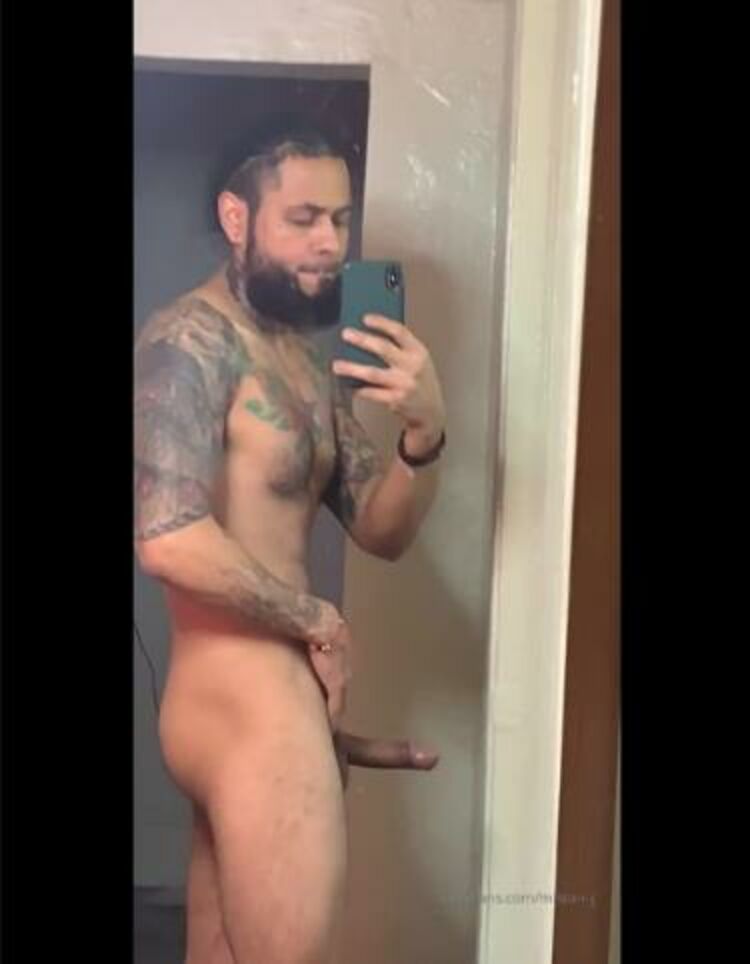 Onlyfans - Papi_rj - Dick on brick - 12-02-2020