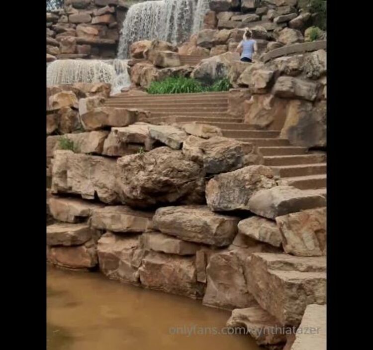 Onlyfans - Cynthiatazer - Just walked miles with the girls and climbed up the stairs to the falls Felt good to ge - 01-05-2020