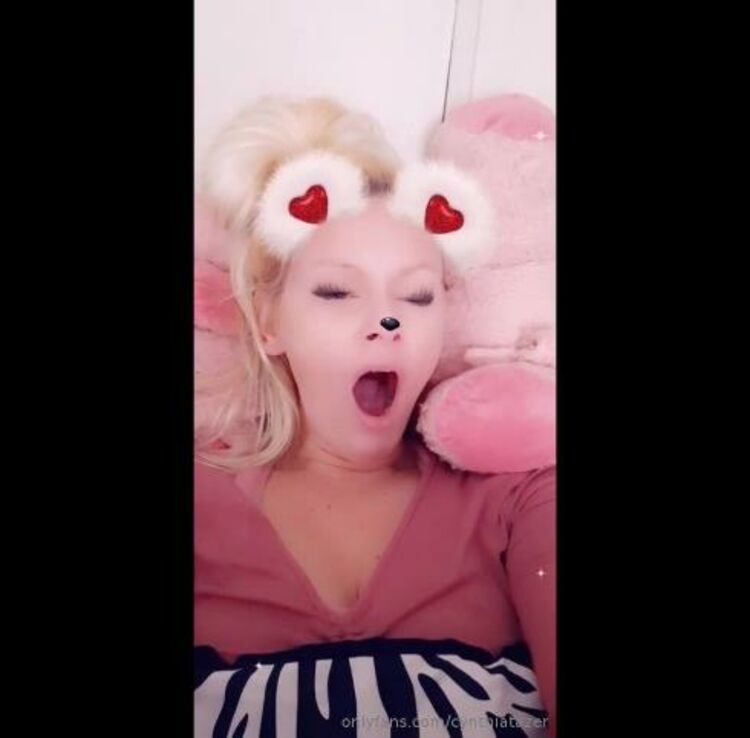 Onlyfans - Cynthiatazer - Anyone with a yawning fetish - 22-11-2019