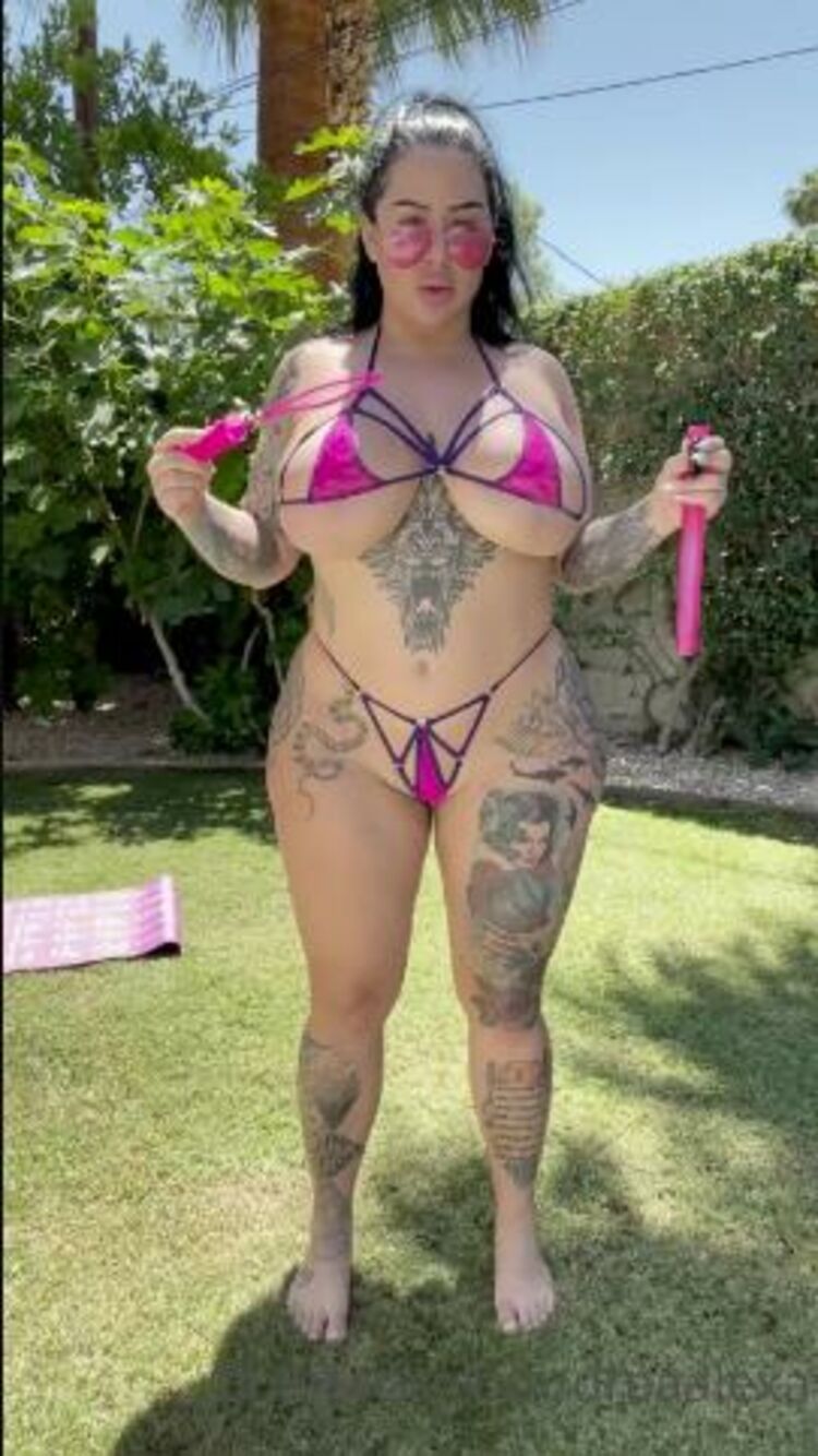 Onlyfans - Dreaalexa - Who remembers my series on here ARTiSTiC SLO MO should I bring them back LEAV - 31-05-2021