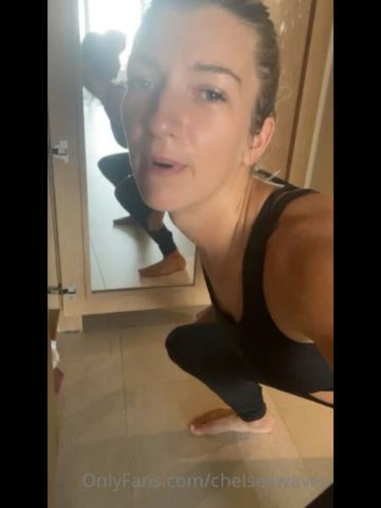 Onlyfans - Chelseawaves - Working out with my personal trainer What do you think - 12-10-2021