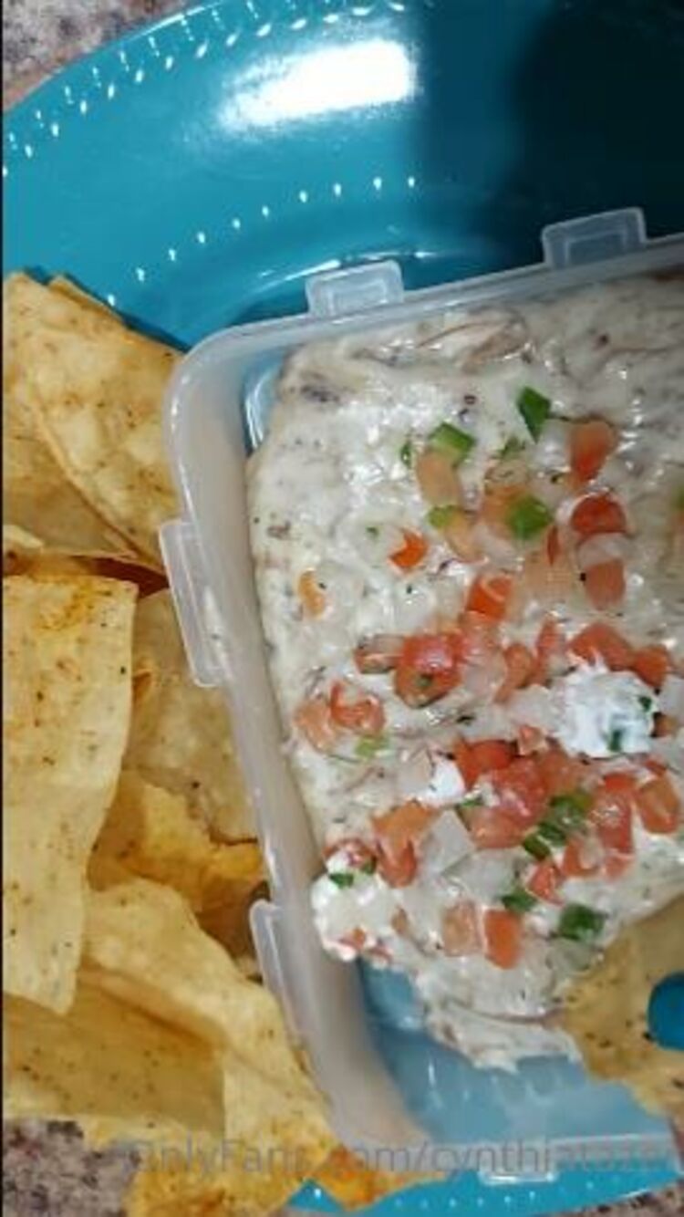 Onlyfans - Cynthiatazer - Brisket queso yummy - 19-08-2021