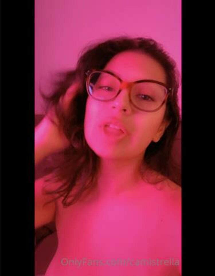 Onlyfans - Camistrella - RIP to my old light tho And yes I know my place is a mess lol Ive been traveling the l - 03-10-2020