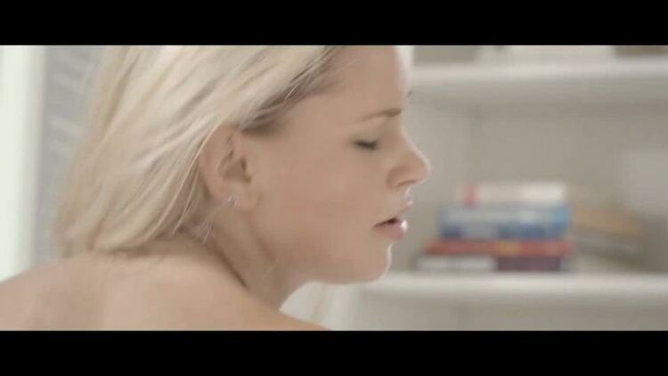 X-Art.com - Susie (aka Lola, Dido Angel) - Taste Me [HD 720p]