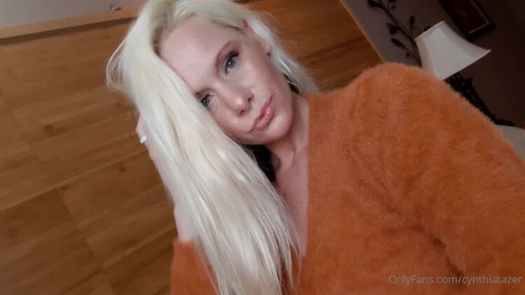 Onlyfans - Cynthiatazer - Want to play Have you rubbed one out yet today - 10-03-2021