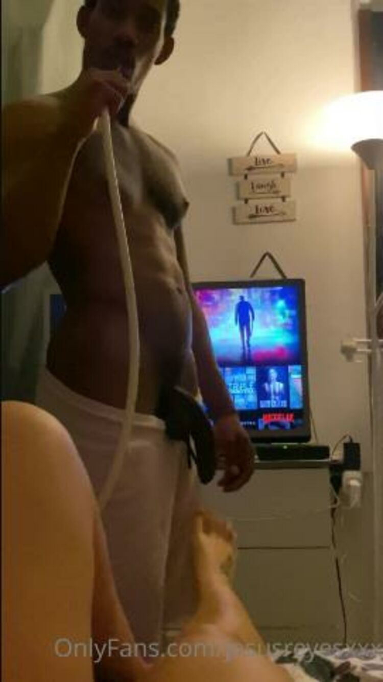 Onlyfans - Jesusreyesoff - Bored in da house - 01-05-2020