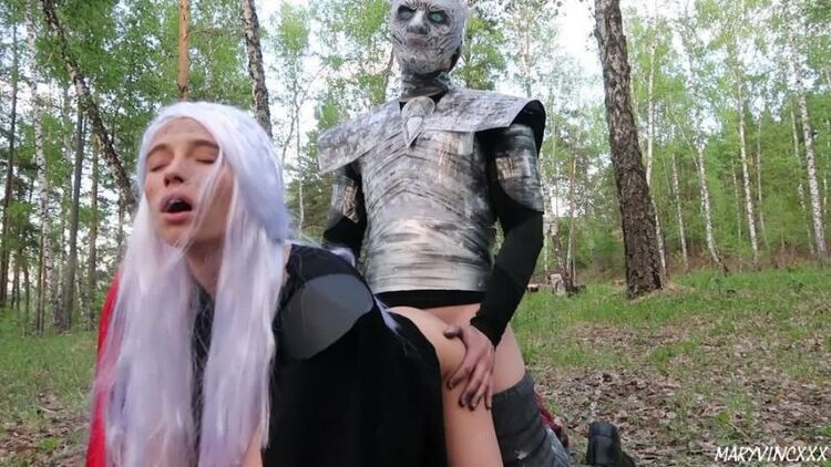 Modelhub.com - Maryvincxxx Aka Maria Romanova - Game of Thrones Cosplay Daenerys Arya Loves Big Dick of the Night King [FullHD 1080p]