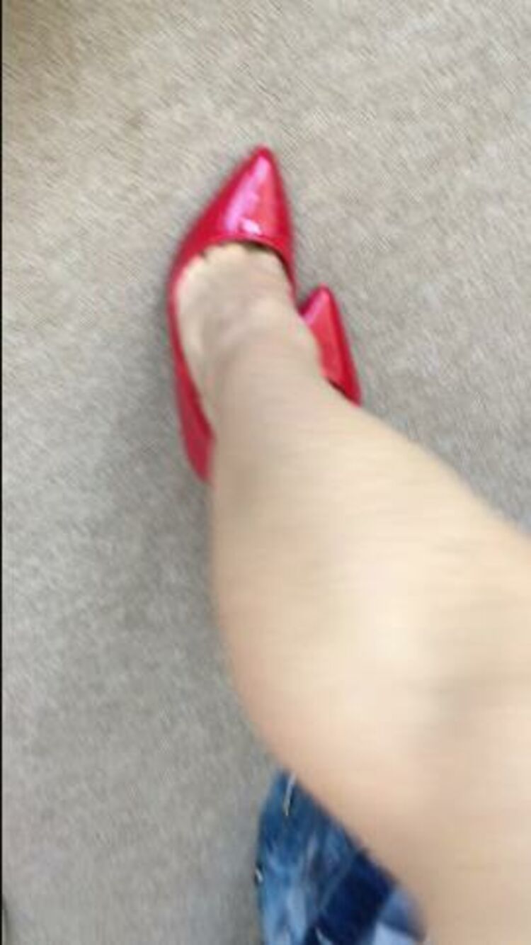 Onlyfans - Nesty - Do you like my red heels - 03-10-2018