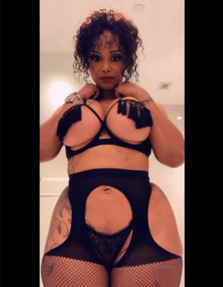 Onlyfans - Ms_fernandes25 - 14-02-2020