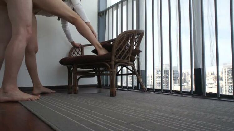 hotel balcony sex and cum in mouth