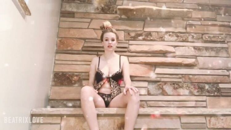 ManyVids - beatrixlove - Public Humiliation Task lick my boots