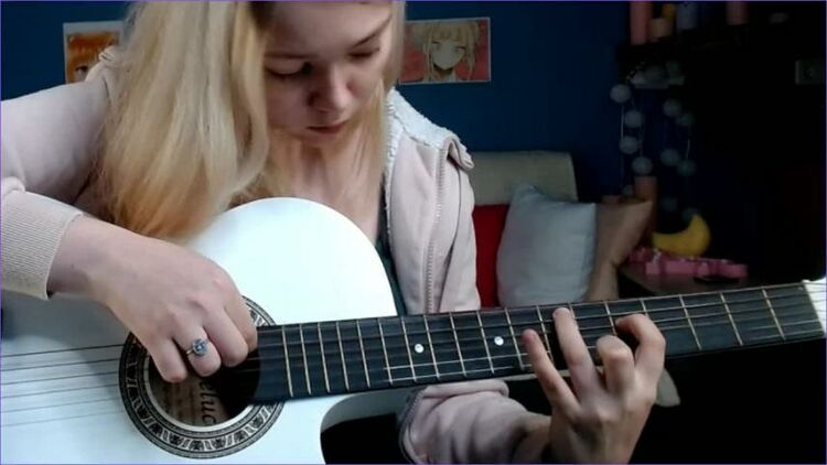 ManyVids - Milly_Saint - Guitar day