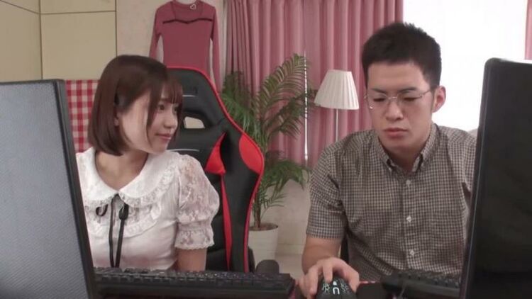 Mahiro Tadai - Seduce ota boys aiming to become professional gamers [HD 720p]