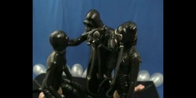 HotFetLife - HotFetLife - Threesome In Latex Rubber Catisuit  Gas Mask  Pisspants Make Breathplay [SD 480p]