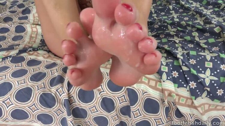 Kennedy Jax Cum Toes