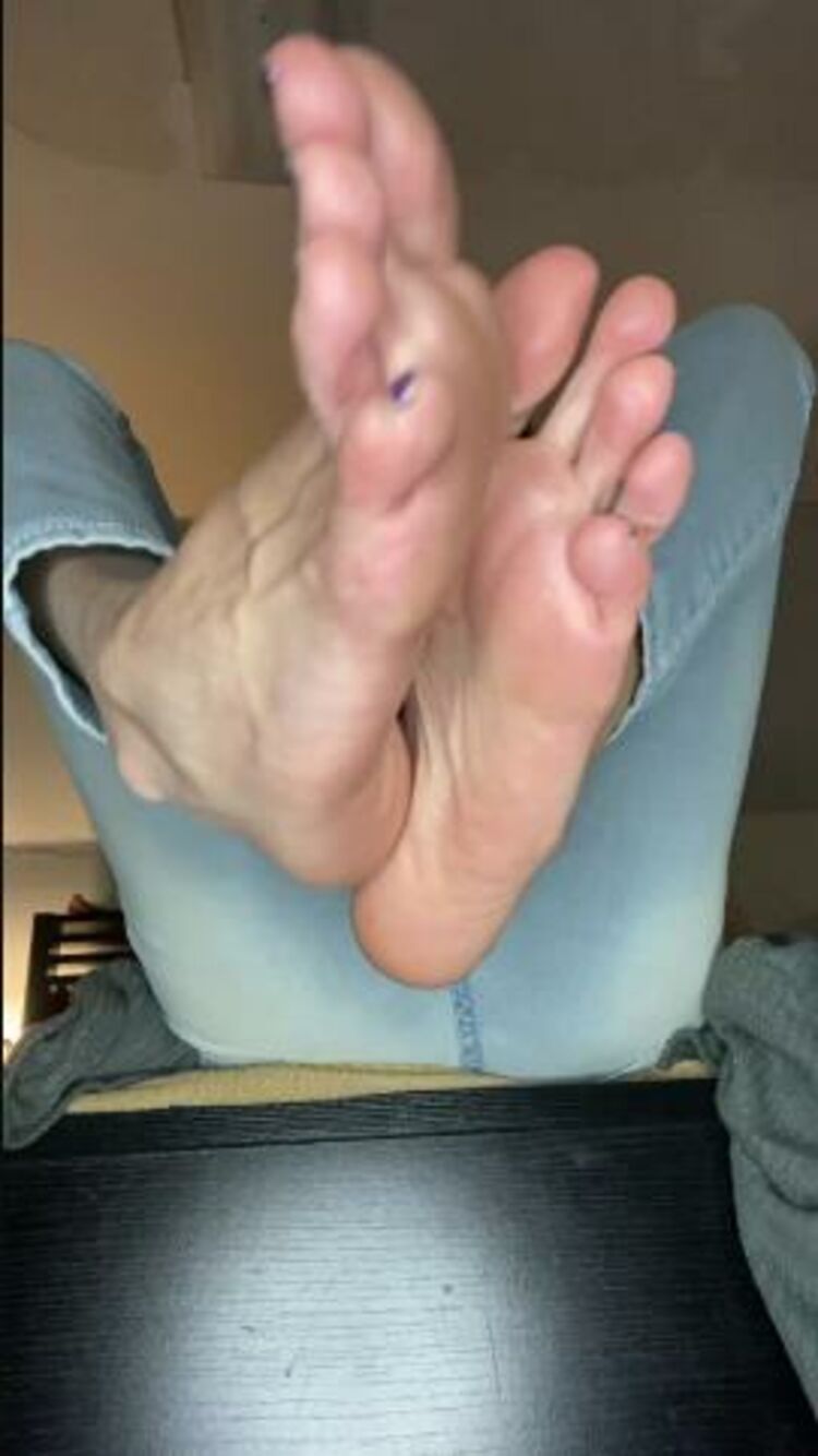 queenmothersoles foot joi don