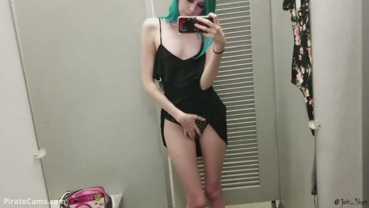 JadeSkye in fucking myself in a dressing room