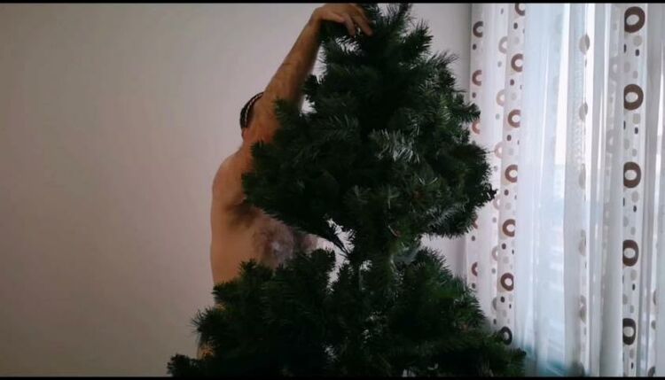 [k2s.cc] [TezFiles.com] Goddess Natalie starring in video ‘Natalie’s personal Xmas tree slave’