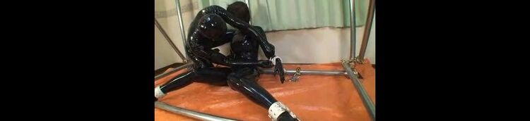 Latex Porn – 8732 – Latex Fetish Video – DLRRS-031