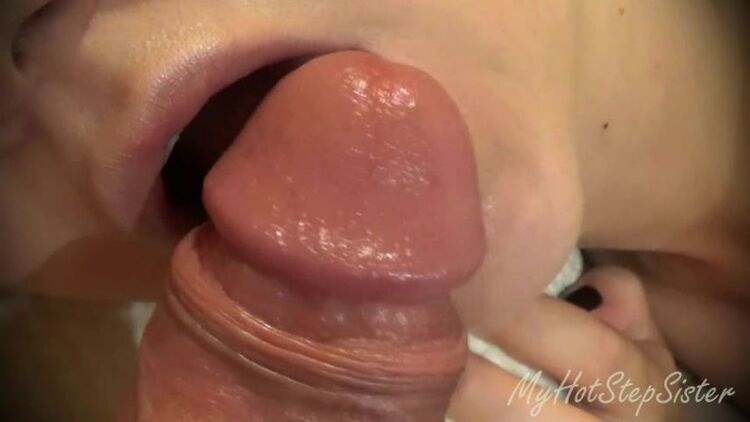 Cum to Mouth – ALIEN BLOWJOB – StepSis gets her Mouth Totally Spermed