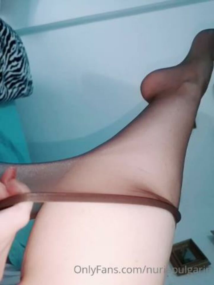 Nuria - feetvampire / Onlyfans Feetvampire 01-03-2021 - African