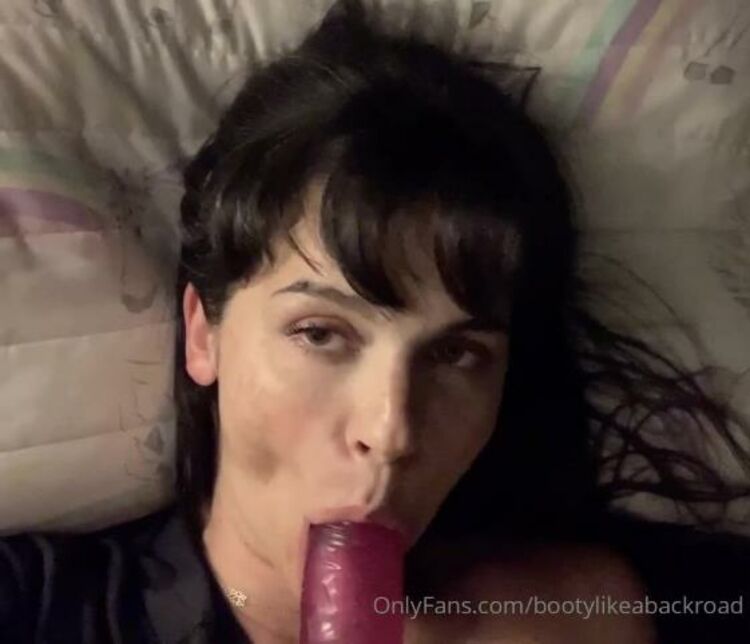 Gianna J - bootylikeabackroad / Onlyfans BootylikeabackroadSometimes I make my own fun and I had a feeling you might wanna see - 08-03-2021 - OnlyFans