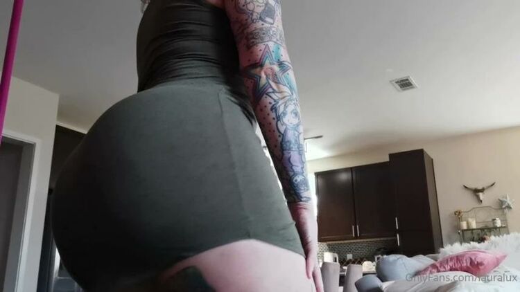 Laura Lux / Onlyfans Lauraluxjust a lil dance - 14-09-2020 - Fetish