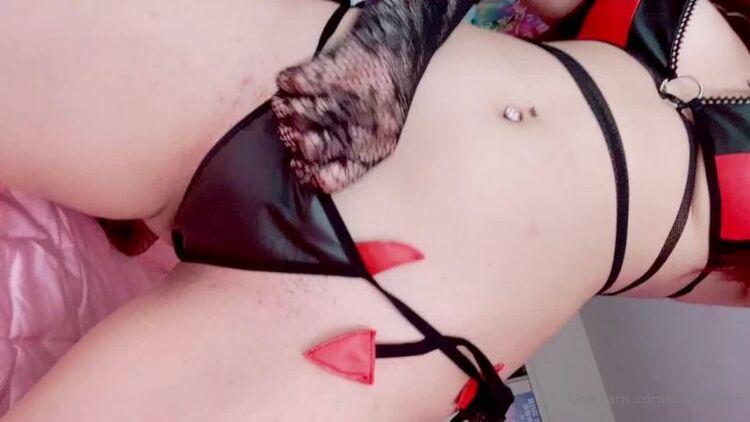 Kitten - kutiekitten / Onlyfans Kutiekitten - can i be your demon waifu ive been a bad girl sending out some ppv stri 03-10-2021 - Fetish