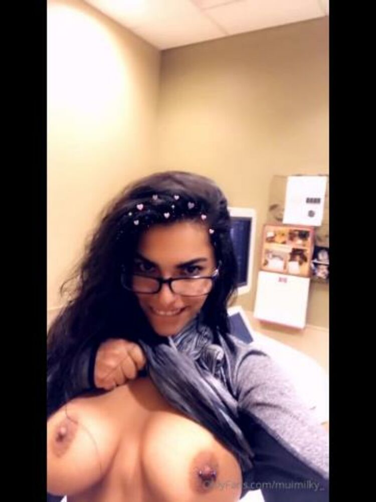 Milky Smut - muimilky / Onlyfans Muimilky - quick flash before the doctor comes back in nbsp couldnt help myself 15-04-2020 - Fetish