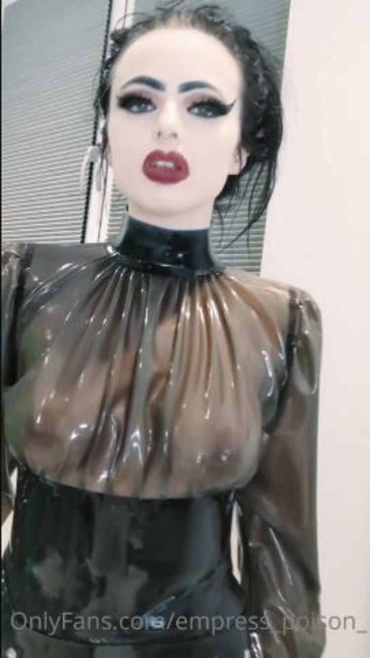 Empress Poison / Onlyfans Empresspoison - breasts in soft loose slimey latex 29-11-2020 - Breasts