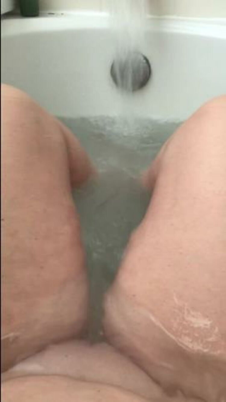 Dee Siren - mrssiren / Onlyfans Mrssiren - morning bathtime 29-12-2017 - Fetish