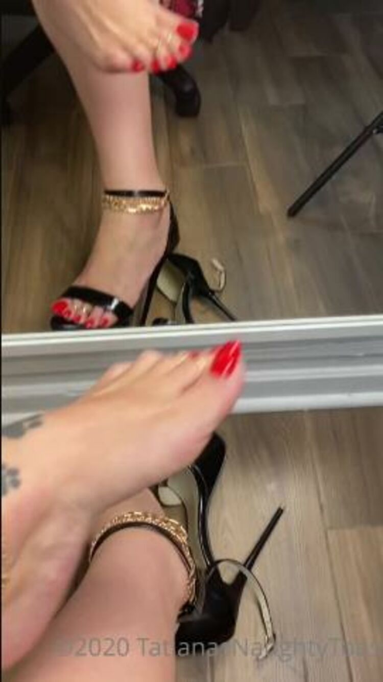 porn clip 10 tatianasnaughtytoes--991583743-new-2020-09-30-red-pedicure-black-stilettos feet feet porn black girl foot fetish